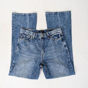 Banana Republic High Rise Relaxed Bootcut Faded Flare Medium Wash Fitted